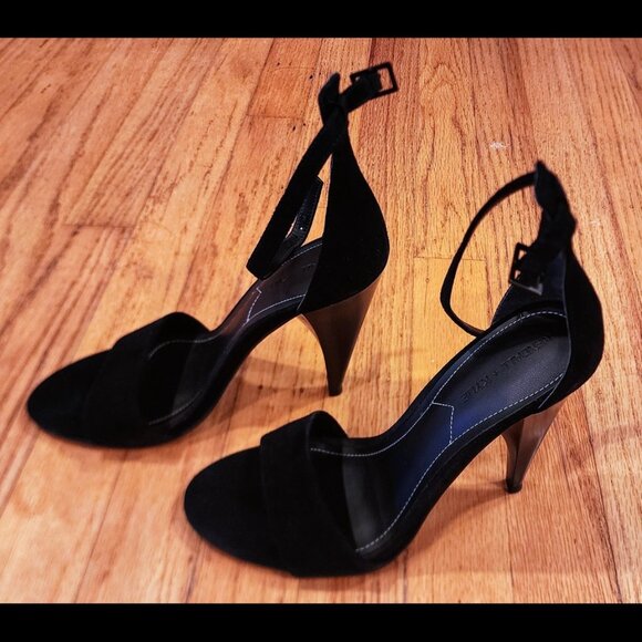 Sexy KENDALL + KYLIE "Emilee" Suede Ankle Strap Heels Sz 7M - Picture 3 of 8